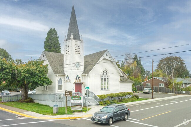 Creswell is lucky to have a small historic museum in their downtown area.