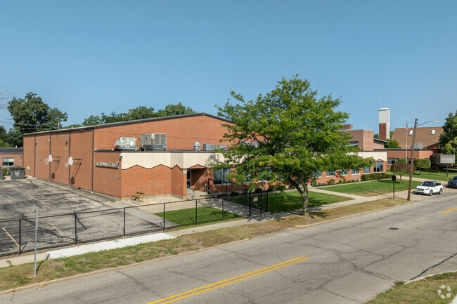 St. Thomas the Apostle Catholic School operates out of St. Thomas the Apostle Catholic church.