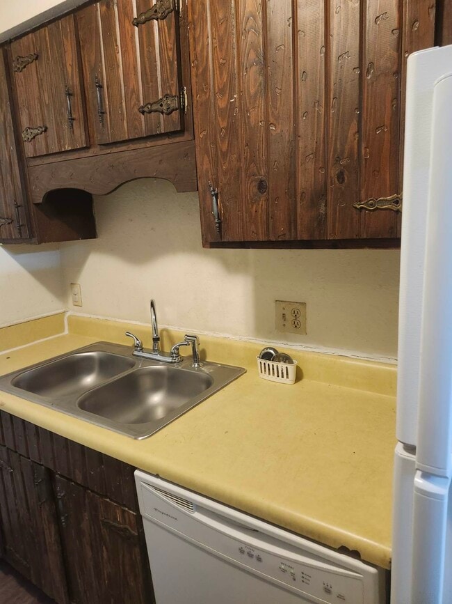 3030 Congress Blvd Unit Concord Condominium Assoc, Baton Rouge, LA 70808