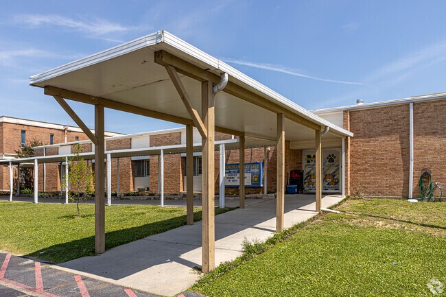 Memorial Baptist School