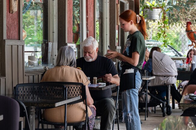Oakdale residents love grab breakfast or lunch from Osteen Diner.
