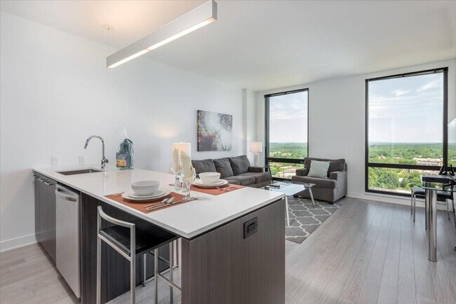 11911 Freedom Dr unit ID1221047P, Reston, VA 20190 - photo 7