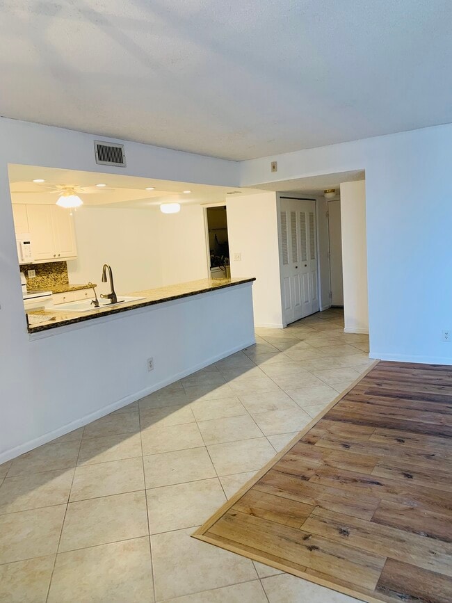 950 Egret Cir Unit 950 Egret Cr Delray Beach, Delray Beach, FL 33444