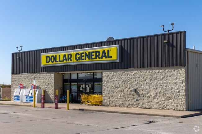 Dollar General in Madrid covers quick household needs.
