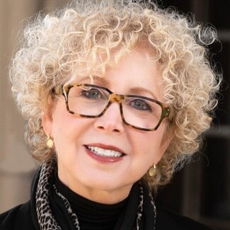 Joyce Calcasola
