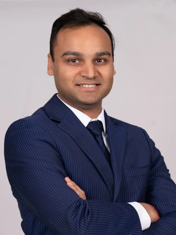 Agent Photo