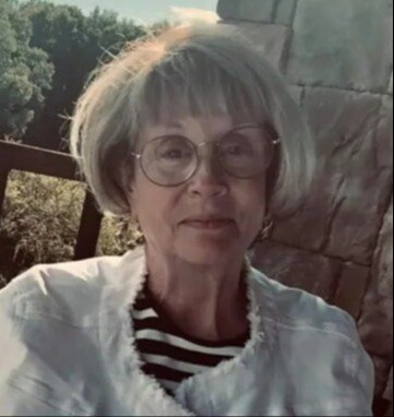 Suzanne Wood