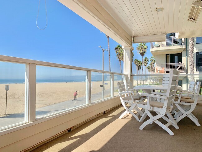 3003 Ocean Front Walk unit 2, Venice, CA 90291 - photo 5