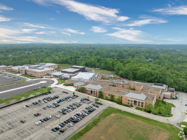 Local residents send their students to Indian Hill Middle School.