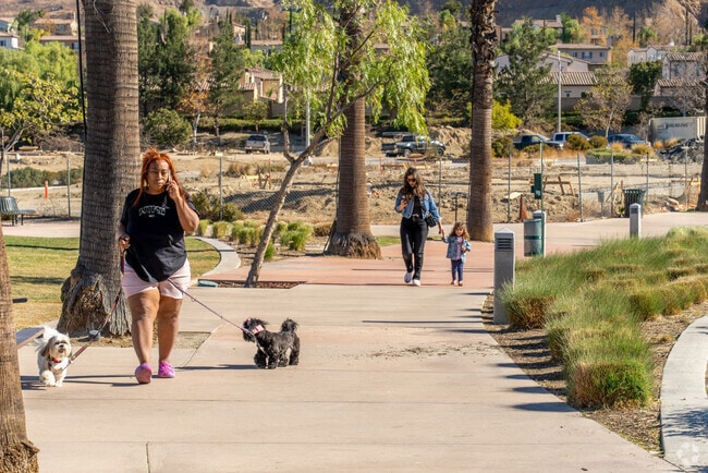 Dos Lagos Park near Alberhill offers the perfect escape into nature.