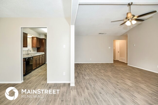 1601 Chapman Dr, Mesquite, TX 75149 - photo 7