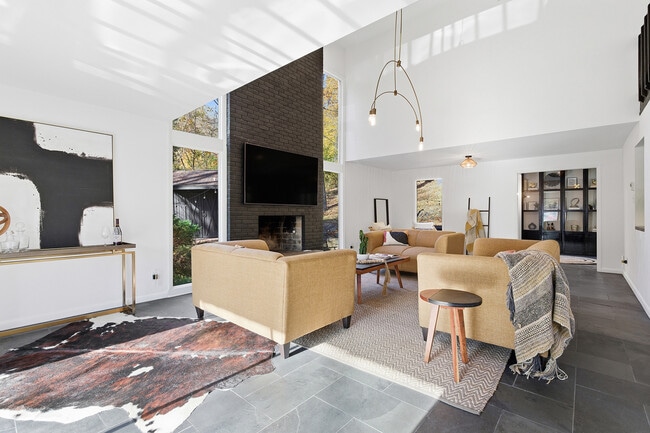 1 Myrtle Hill Rd, Sewickley, PA 15143 - photo 5