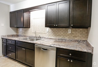 1101 Sutters Mill Ln, Knoxville, TN 37909