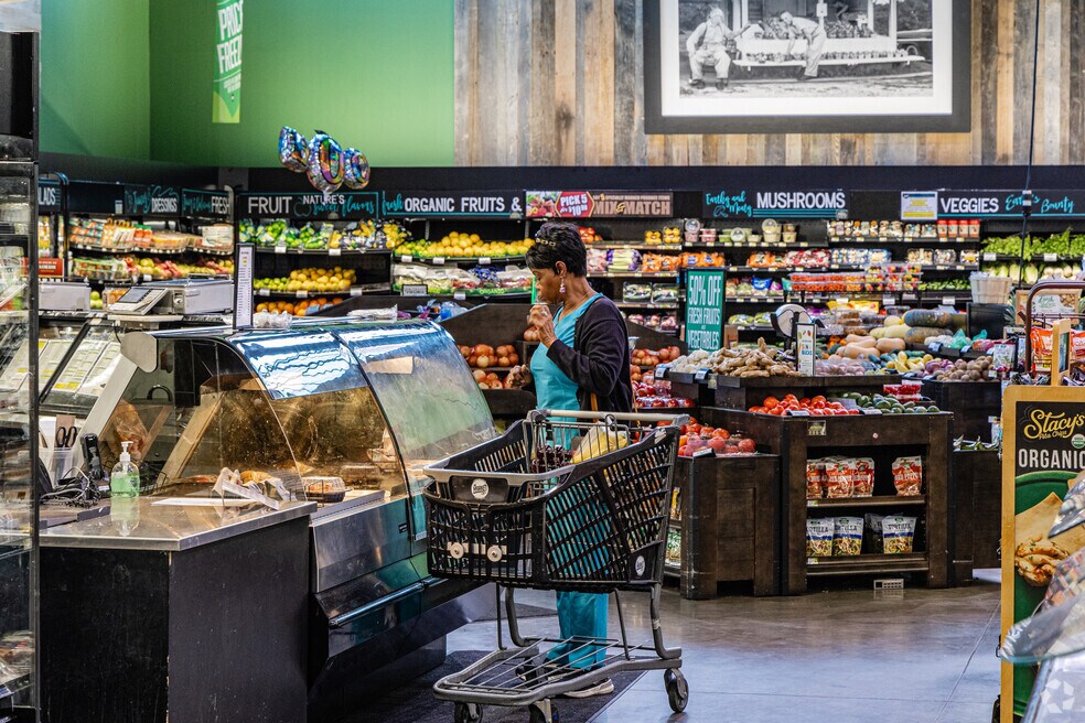 NH_PeterPaul_508779_P2_v1_BR_051325