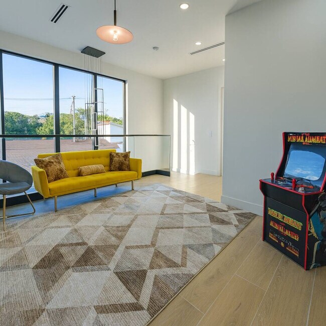 1812 Miami Rd unit ID1369670P, Fort Lauderdale, FL 33316 - photo 5