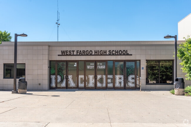 West Fargo High School scores a B on Niche.