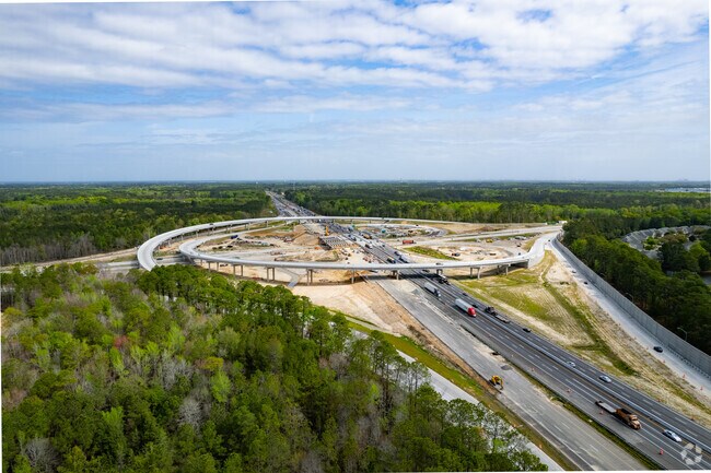 ‎ ‎ ‎I-95 and I-16 provide Southwest Chatham easy access to the rest of the Coastal Empire.