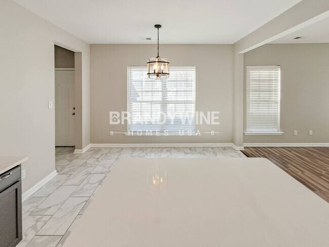 618 Peyton Cir, Memphis, TN 38107 - photo 6