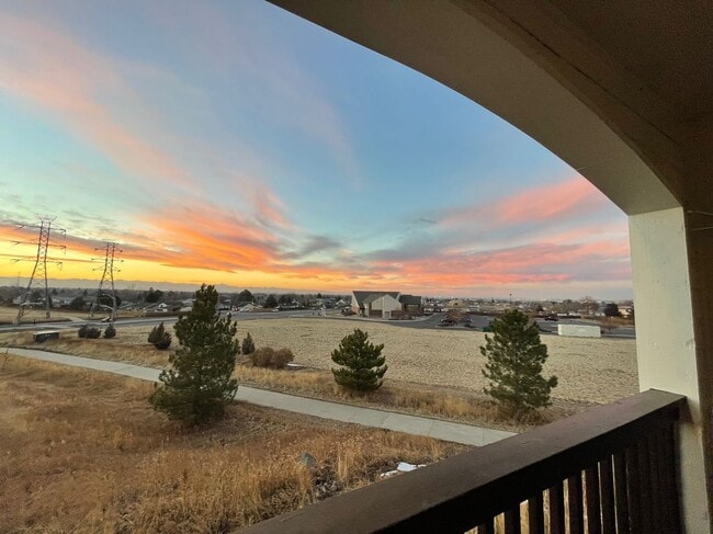 18929 E Warren Cir, Aurora, CO 80013 - photo 3