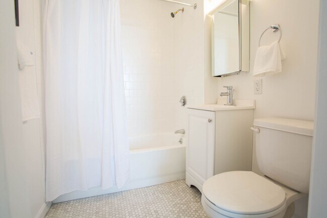 Grid District - 50 Franklin, Worcester, MA 01608 - photo 3