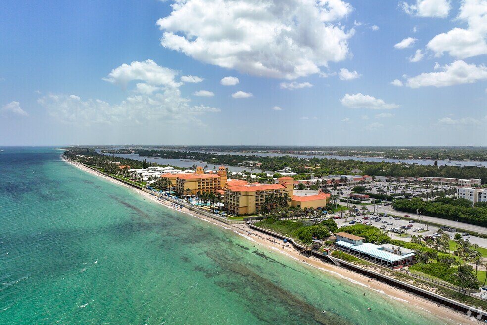 Neighborhood_SouthPalmBeach_FINAL_103023