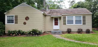 1712 Azalea Dr, Valdosta, GA 31602