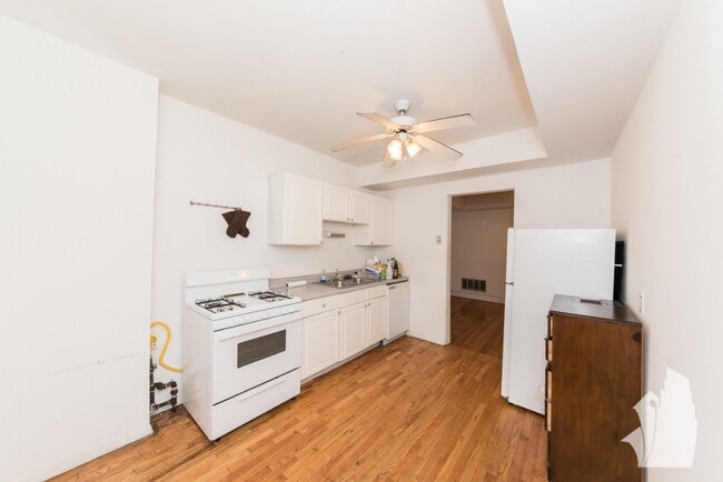 3818 N Sheffield Ave unit 3, Chicago, IL 60613 - photo 5