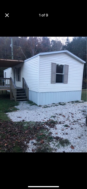 11 Ky-172, Flat Gap, KY 41219 - photo 1