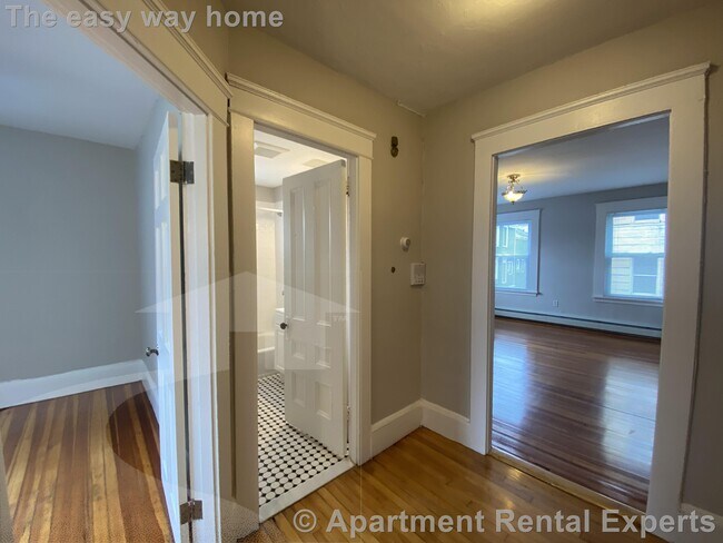 56 Hancock St unit 3, Cambridge, MA 02139 - photo 4