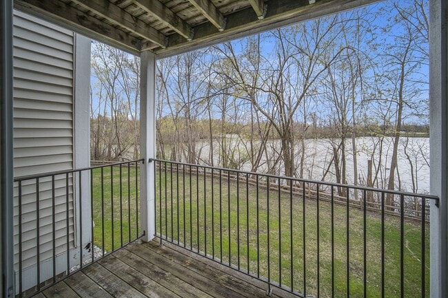 Canal 2 Apartments, Lansing, MI 48917 - photo 7