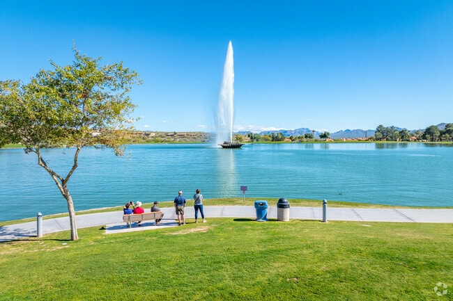 Witness the iconic World Famous Fountain dance to life in Fountain Hills.