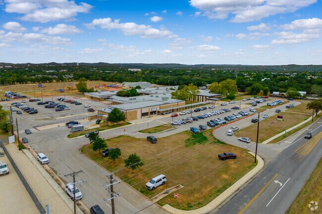 Curington Elementary offers a variety of sports and clubs