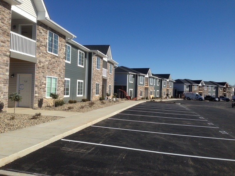 Pinecrest Apartments, Dardenne Prairie, MO 63368 - photo 1