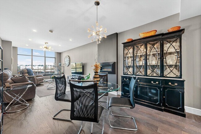 Solaia, North Bergen, NJ 07047 - photo 5