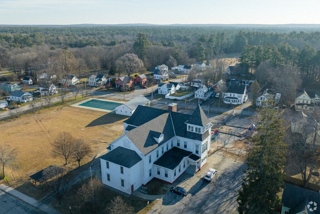The Nancy Loud School is in Strafford County serving students grades K-4.