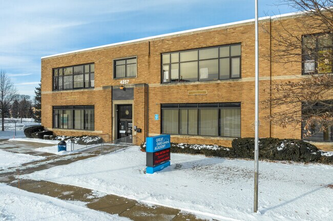 Great Oaks Academy in winter.