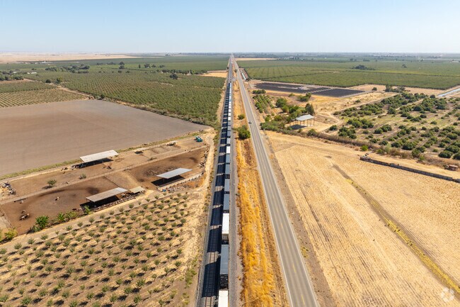 For many in Planada, daily travel means hopping in the car and heading down State Route 140 through the north side of town.