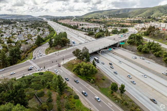 Residents have easy access to the Interstate 15 in Rancho Peñasquitos.