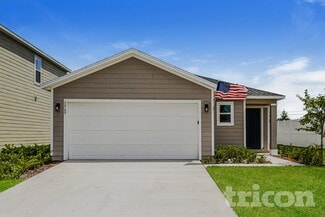 2909 Grand Finale St, Green Cove Springs, FL 32043