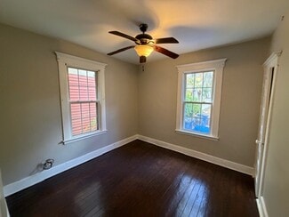 81 Lilac St Unit 1, New Haven, CT 06511