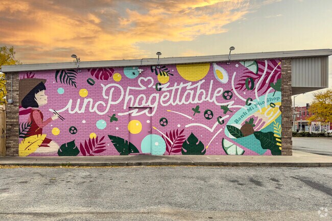 When hunger strikes Banh Mi Pho in Poplar will satisfy with delicious food.