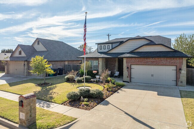 Walnut Creek residents take great pride in maintaining their homes.