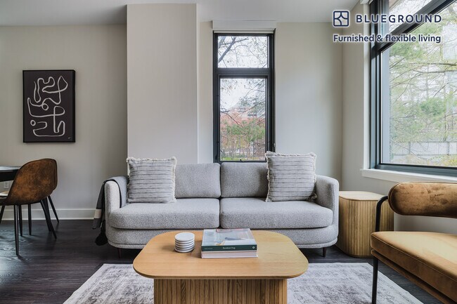 4901 Montgomery Ln unit FL2-ID974, Bethesda, MD 20814 - photo 2