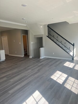 181 Lockheed Dr, Coraopolis, PA 15108