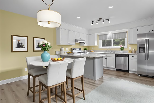 9 Manor House Ln, Uxbridge, MA 01569 - photo 5