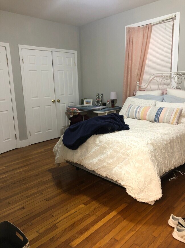 879 Beacon St unit 43, Boston, MA 02215 - photo 2
