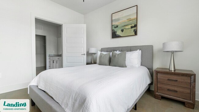 404 W 26th St unit 11-108, Charlotte, NC 28206 - photo 6