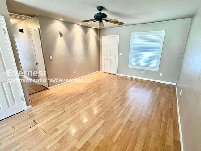 1113 N Hickory Ave, Broken Arrow, OK 74012 - photo 5