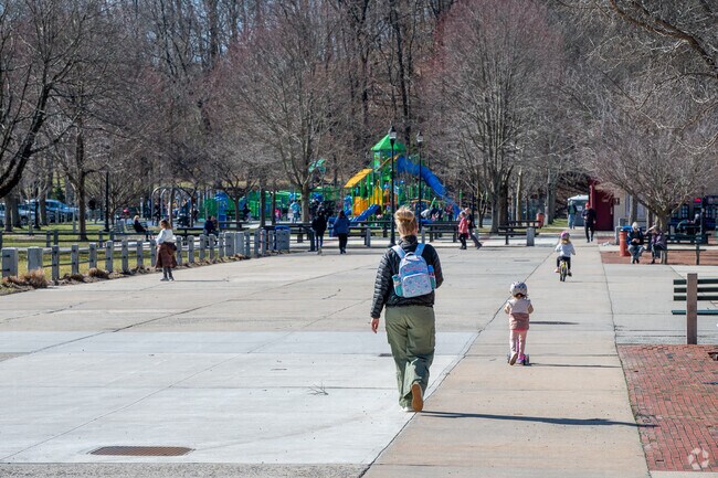 Kensico Dam Plaza in Valhalla is a great place for little ones to bike.