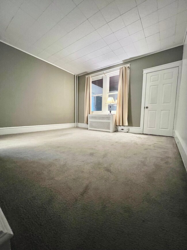 27 Harrison Ave Unit 1, Clifton Heights, PA 19018